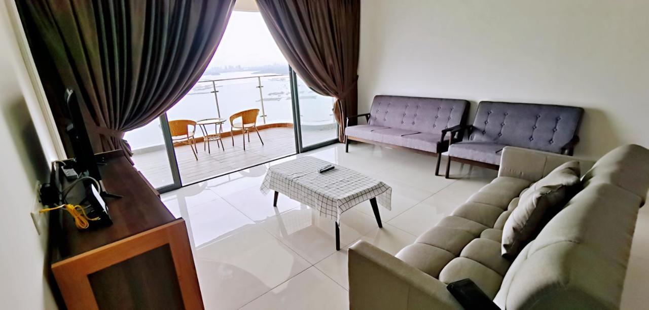 Superb Seaview Royal Strand Danga Bay Country Garden Apartment Johor Bahru Exterior foto